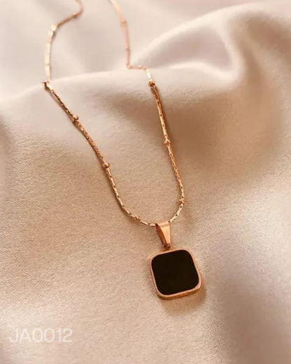 Black Pendant Chain