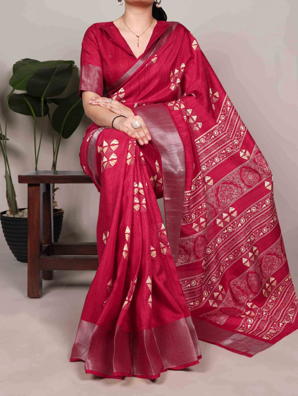 Slub Silk Saree with Zari Border  – Elegant Printed Saree