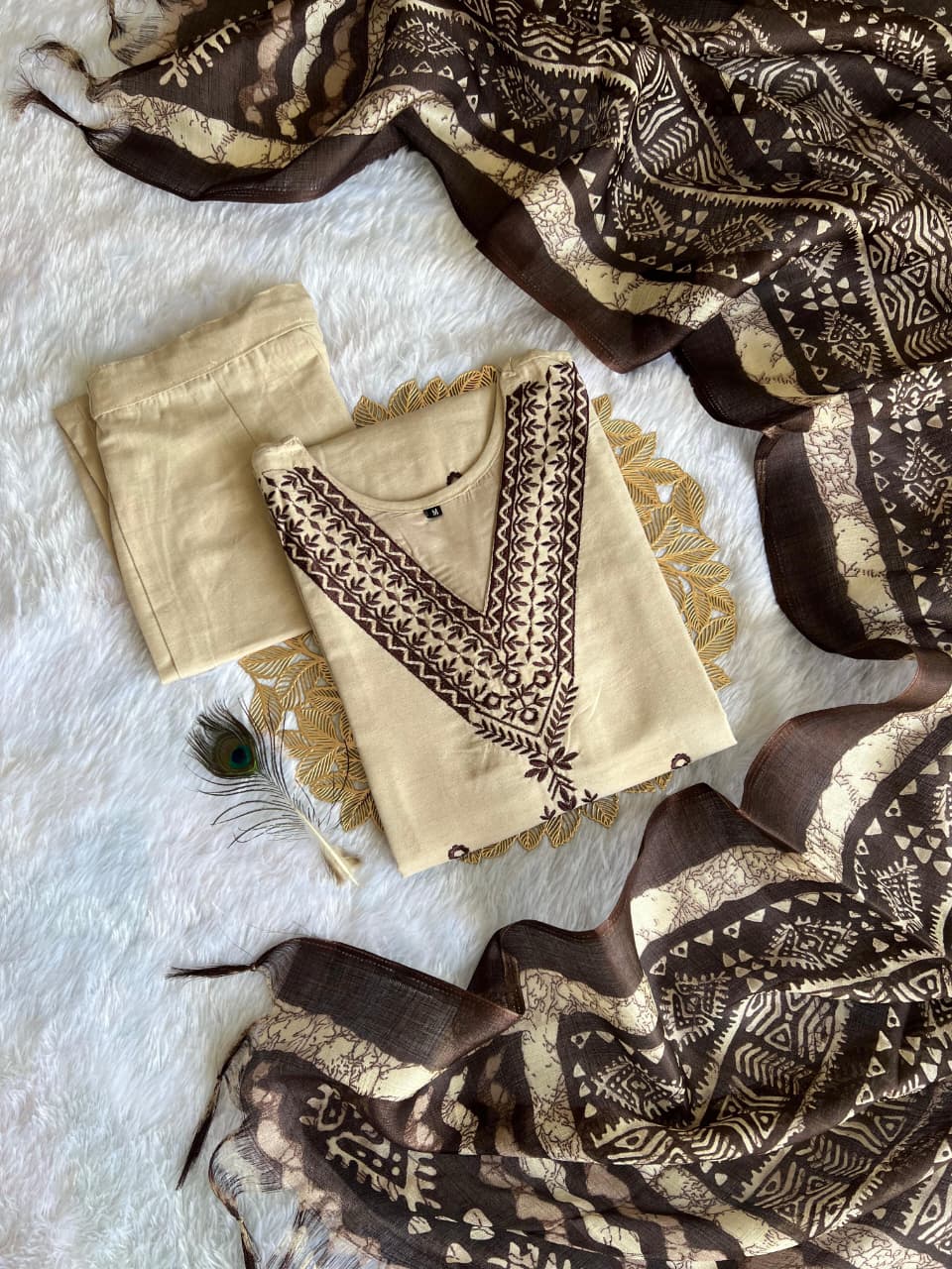Khadi Cotton Kurti Pant Dupatta Set