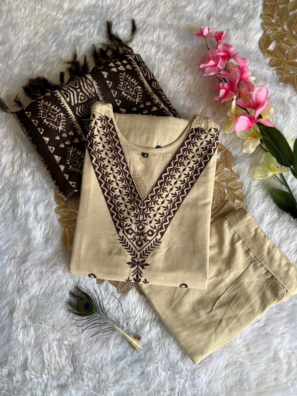 Khadi Cotton Kurti Pant Dupatta Set