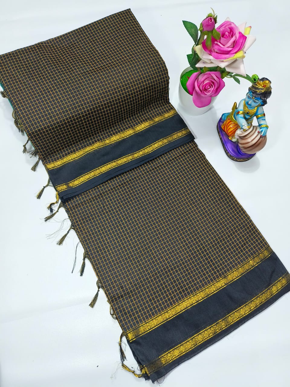 Premium Arani Checked Cotton Saree