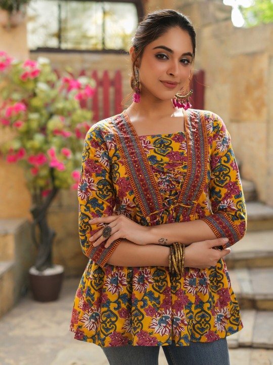 Beautiful Stylish Reyon Tops