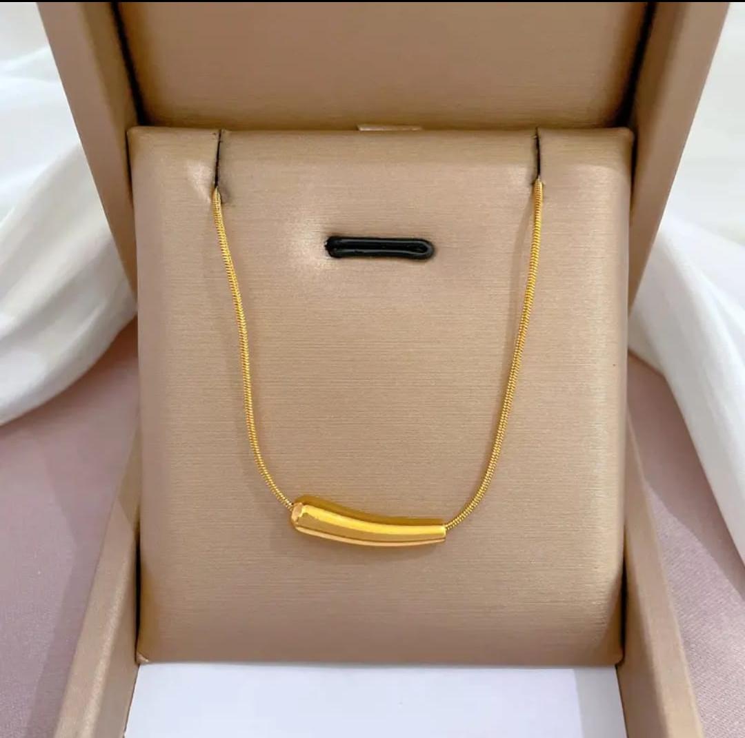 Anti Tarnish Minimalistic Necklace