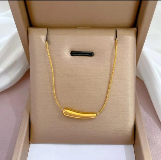 Anti Tarnish Minimalistic Necklace