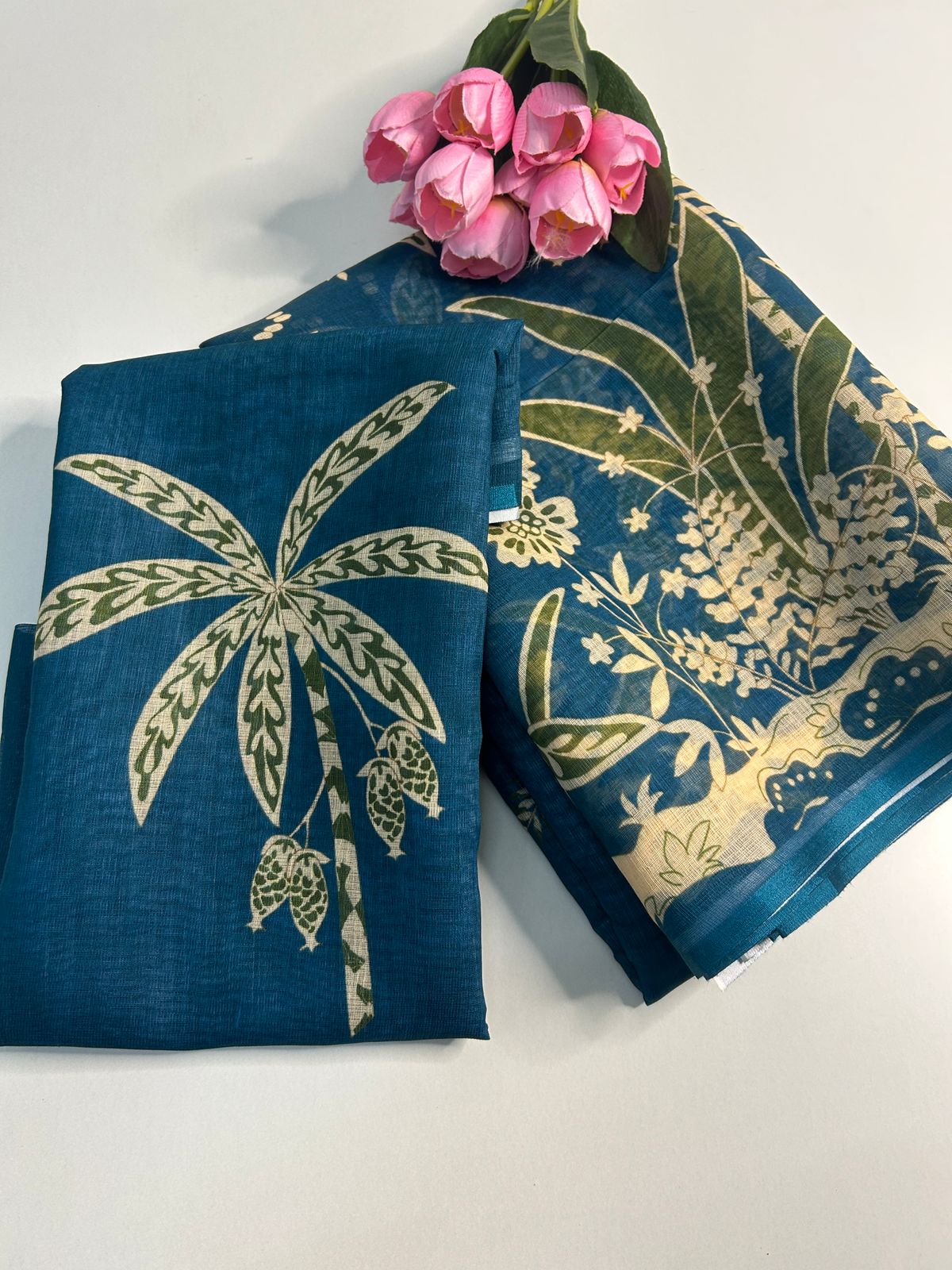 Elegant Traditional Wear Saree