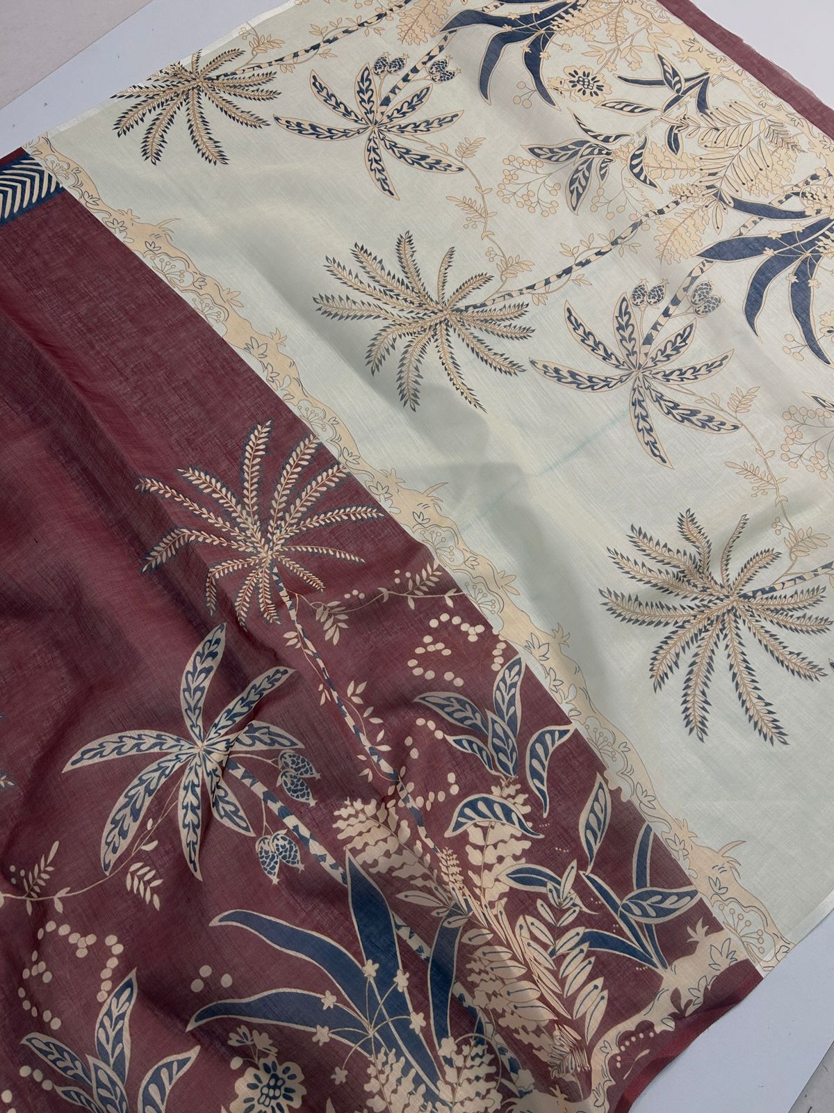 Elegant Traditional Wear Saree