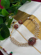 Pearl choker