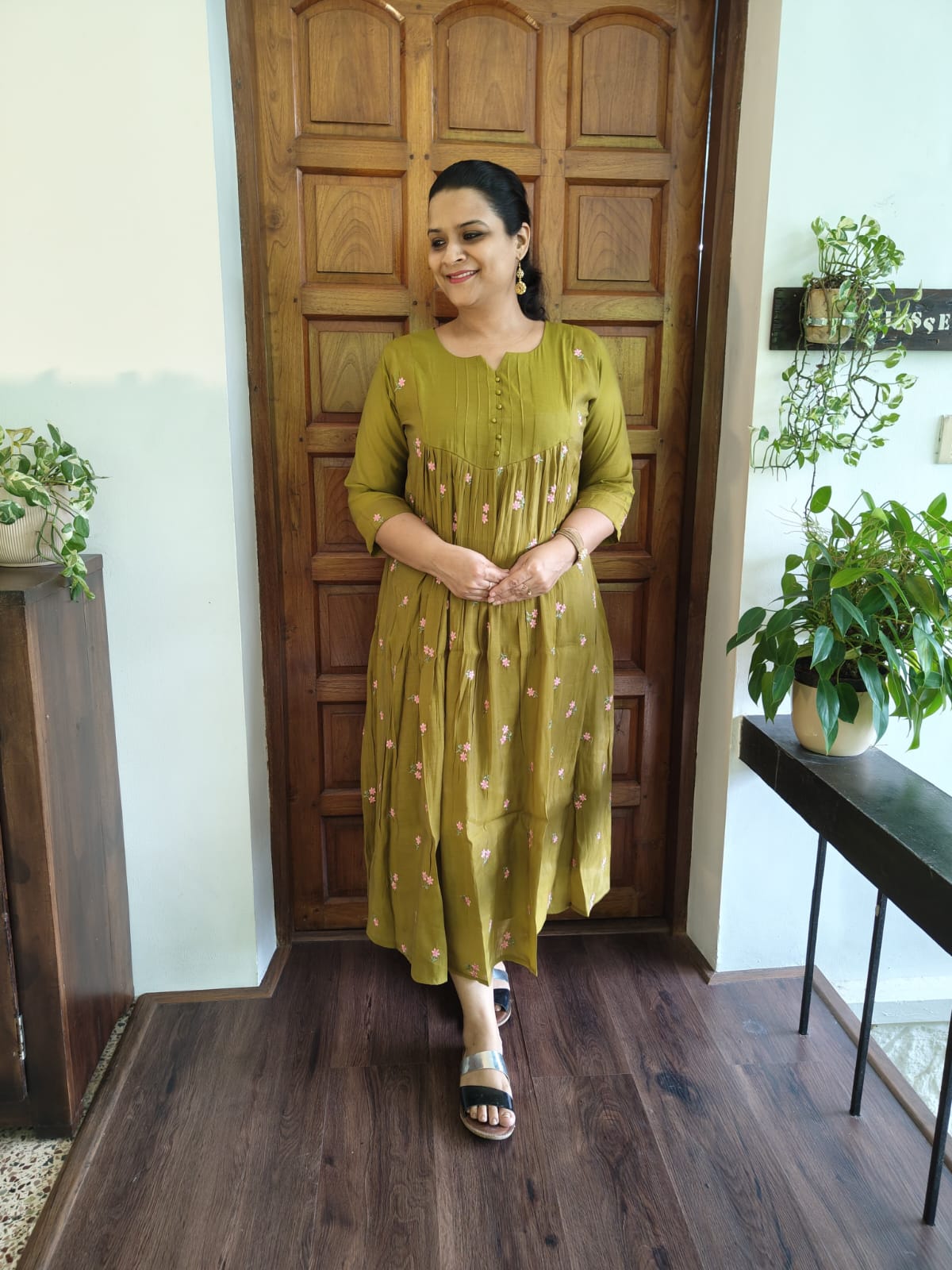 Mul Chanderi silk kurtis with thread embroidery