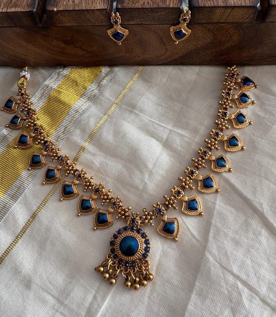 Palakka necklace