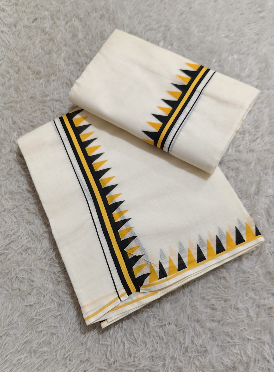 Komma Set Mundu