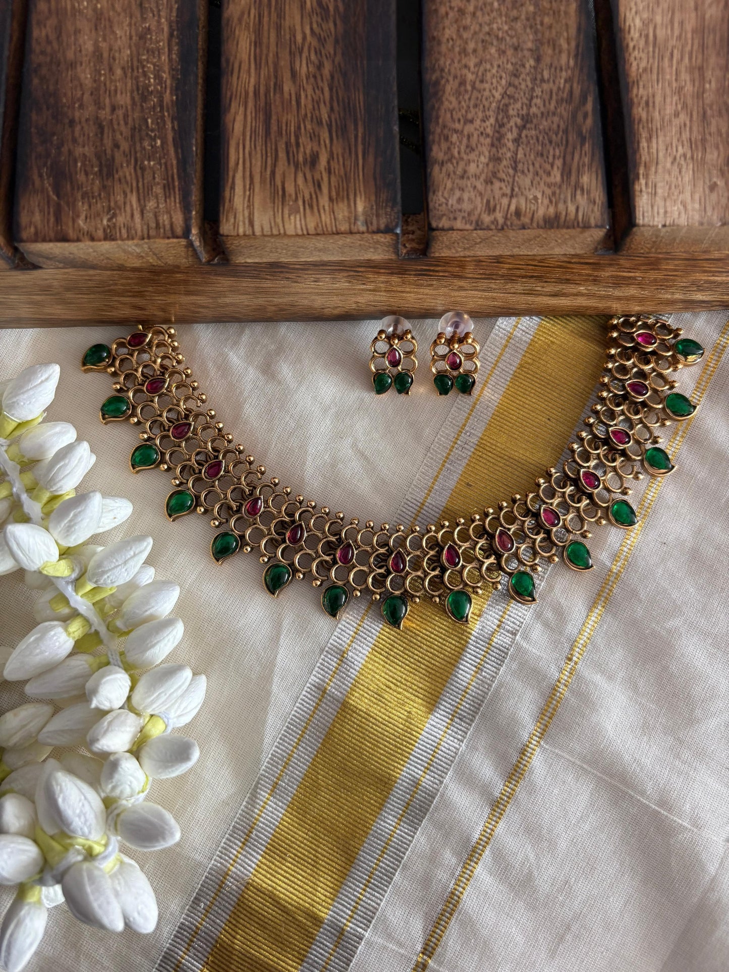 Swathi  neckset