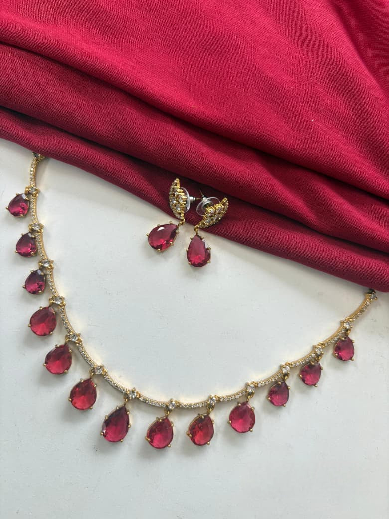 Red drops necklace
