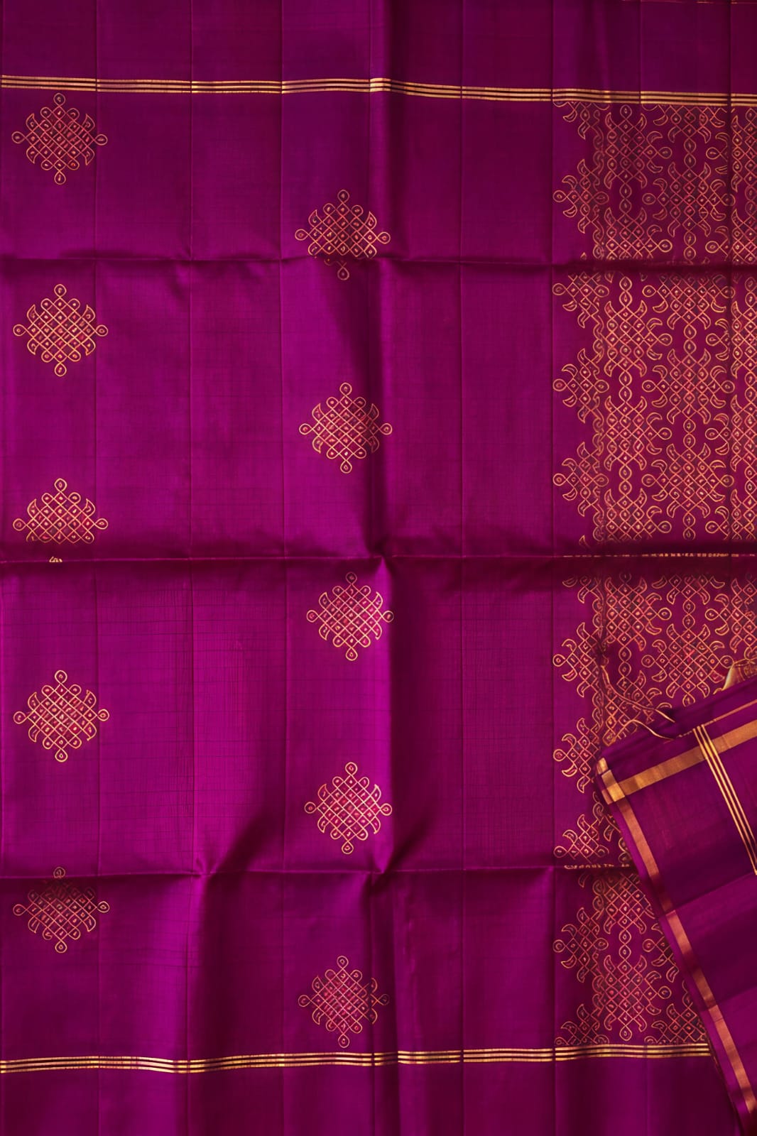 Premium soft silk saree with kolam design