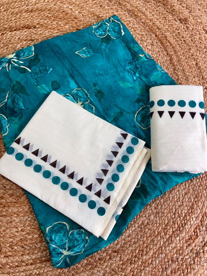 TEMPLE POLKA WITH BLOUSE SET MUNDU