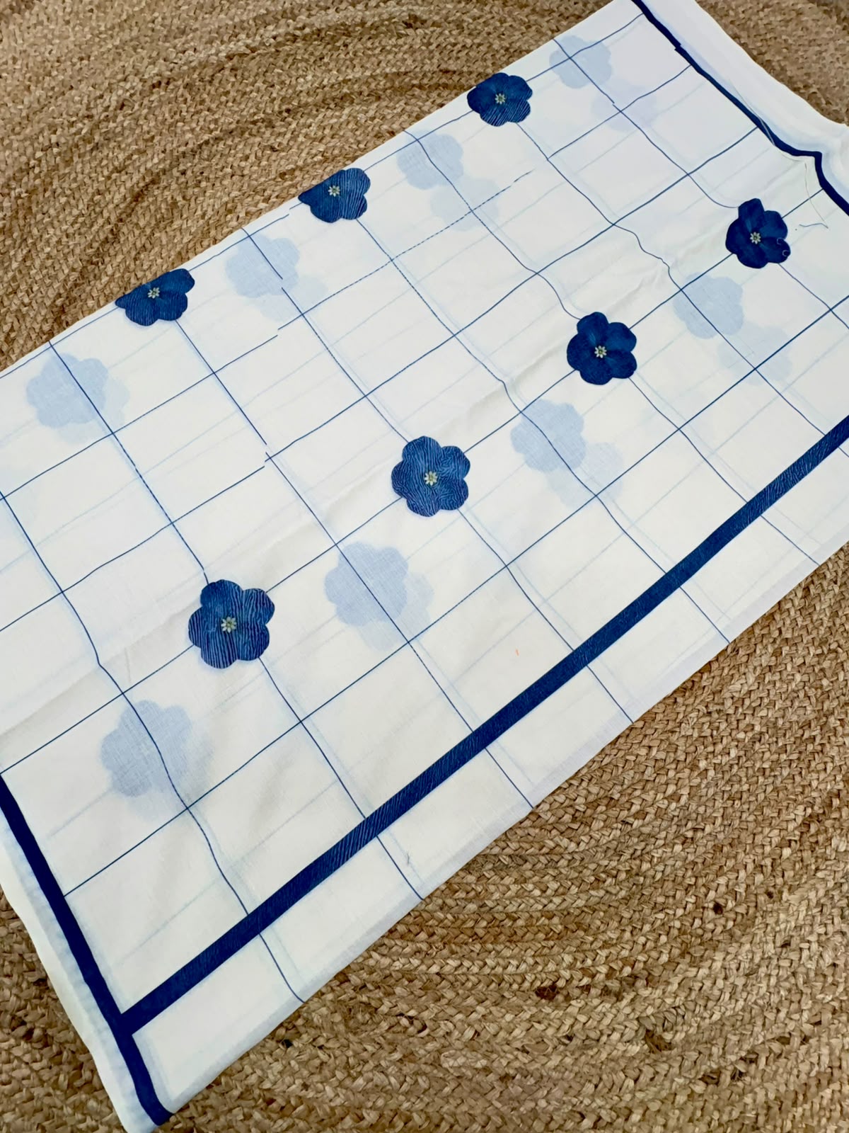 Indigo bloom checks