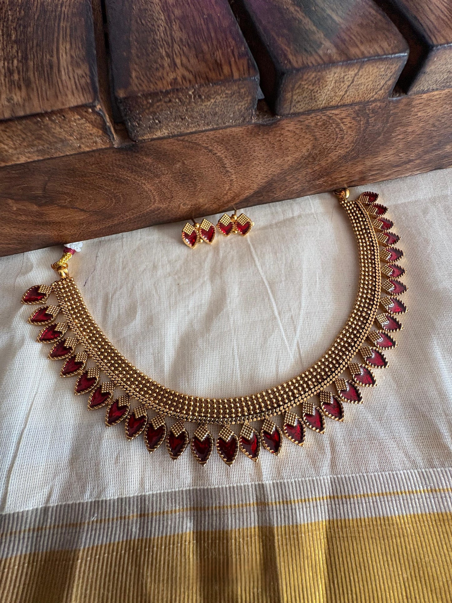 Palakka neck set